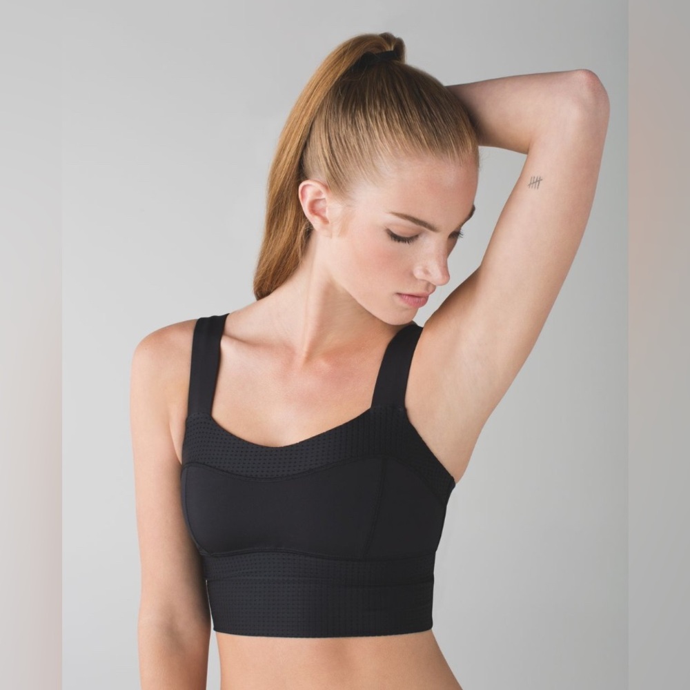 lululemon var-city long line bra